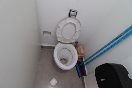 Banheiro  de apartamento para alugar com 1 quarto, 40m² em Centro, Ribeirão Preto