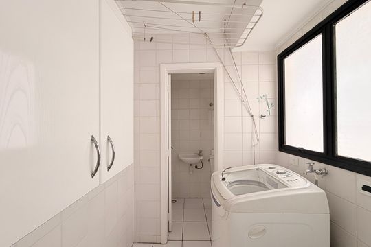 Área de Serviço de apartamento para alugar com 3 quartos, 93m² em Jardim Messina, Jundiaí