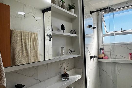 Banheiro de apartamento para alugar com 2 quartos, 43m² em Jardim Jamaica, Santo André