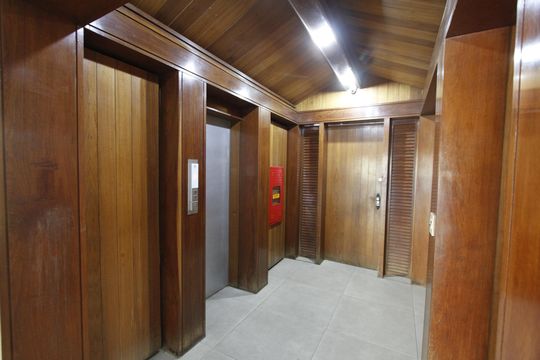 ELEVADOR de apartamento à venda com 2 quartos, 75m² em Coracao de Jesus, Belo Horizonte