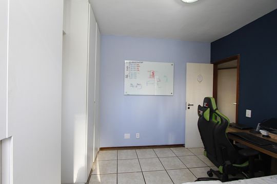 Quarto 2 - Suíte de apartamento à venda com 2 quartos, 75m² em Coracao de Jesus, Belo Horizonte