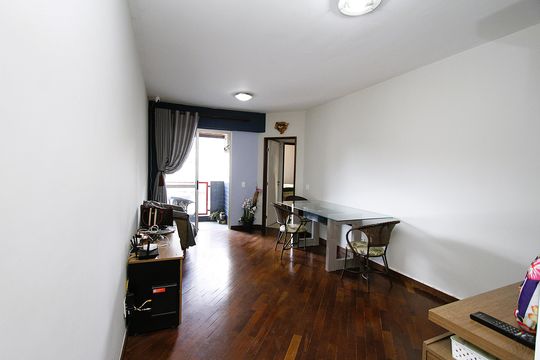 Sala de apartamento à venda com 2 quartos, 75m² em Coracao de Jesus, Belo Horizonte