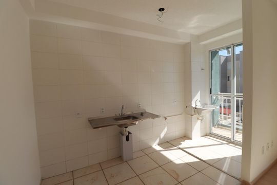 Cozinha  de apartamento para alugar com 2 quartos, 47m² em Maubisa, Ribeirão Preto