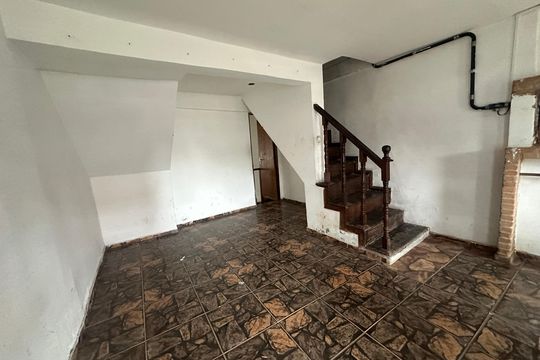 Garagem de casa à venda com 3 quartos, 190m² em Jardim Silveira, Barueri