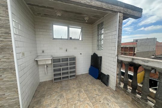 Área de Serviço de casa à venda com 3 quartos, 190m² em Jardim Silveira, Barueri