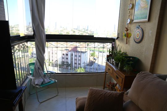 Varanda de apartamento à venda com 2 quartos, 70m² em Alto da Glória, Goiânia