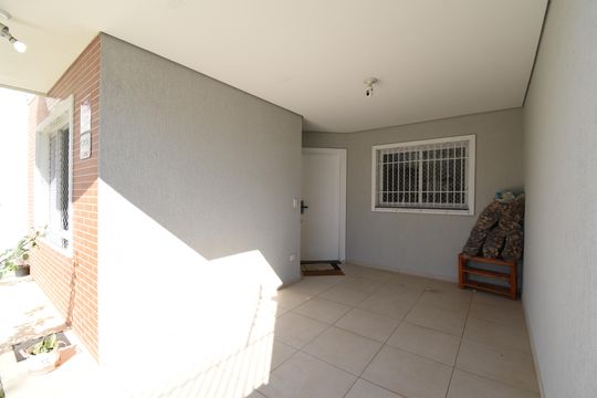 Garagem de casa para alugar com 3 quartos, 120m² em São Lourenço, Curitiba