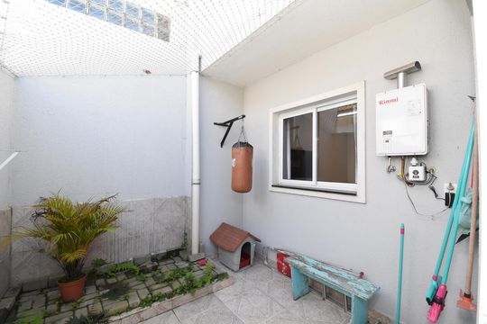Área de Serviço de casa para alugar com 3 quartos, 120m² em São Lourenço, Curitiba