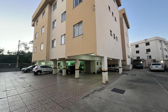 Garagem de apartamento para alugar com 2 quartos, 60m² em Castelo, Belo Horizonte