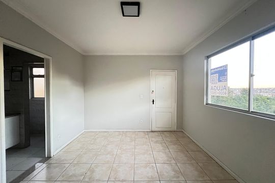 Sala de apartamento para alugar com 2 quartos, 60m² em Castelo, Belo Horizonte
