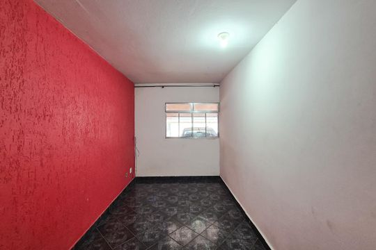 Casa à venda com 5 quartos, 180m² em Planalto, São Bernardo do Campo