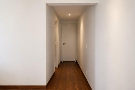 Corredor de apartamento para alugar com 2 quartos, 42m² em Jardim Alvorada (Zona Oeste), São Paulo