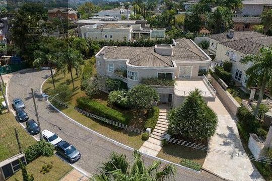 Casa à venda com 5 quartos, 963m² em Residencial Dois (Tambore), Santana de Parnaíba