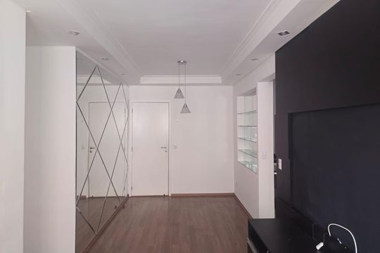 Sala  de apartamento para alugar com 2 quartos, 60m² em Picanço, Guarulhos
