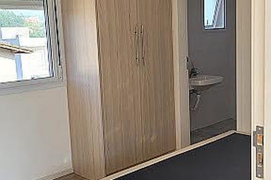 Casa à venda com 3 quartos, 231m² em Suru, Barueri