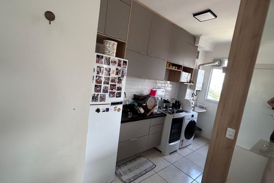 Cozinha de apartamento para alugar com 2 quartos, 47m² em Ponte Sao Joao, Jundiaí