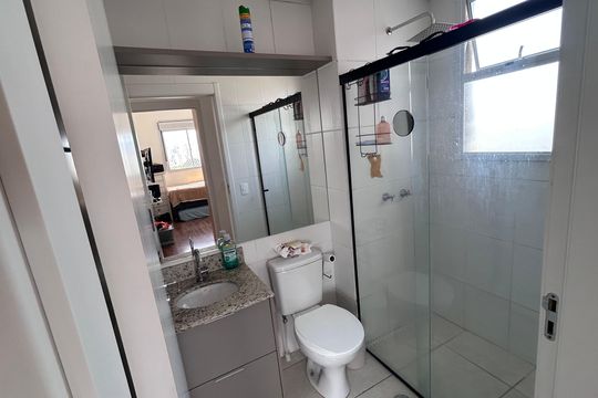 Banheiro de apartamento para alugar com 2 quartos, 47m² em Ponte Sao Joao, Jundiaí