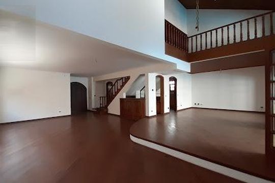 Casa de Condomínio à venda com 4 quartos, 405m² em Jardim Paulista, Barueri