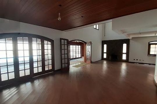 Casa de Condomínio à venda com 4 quartos, 405m² em Jardim Paulista, Barueri