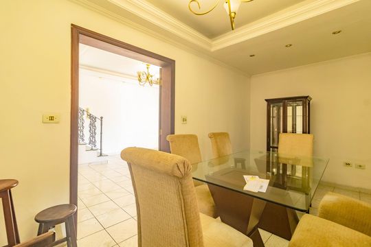 Sala de Jantar de casa à venda com 3 quartos, 200m² em Jardim Oriental, São Paulo