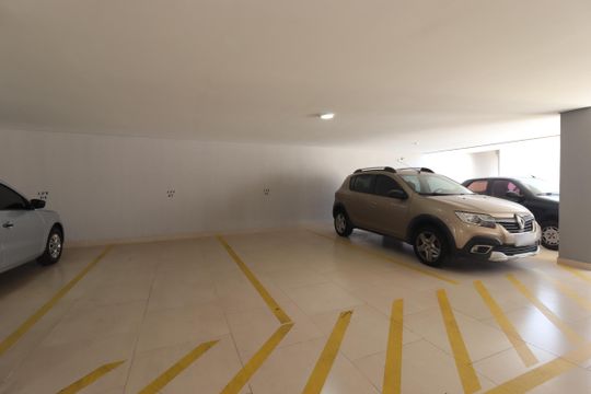 Garagem de apartamento à venda com 2 quartos, 68m² em Vila Curuçá, Santo André