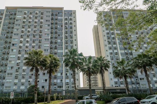 Fachada de apartamento à venda com 2 quartos, 67m² em São Sebastião, Porto Alegre