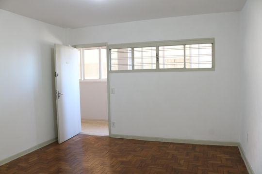 Sala de apartamento à venda com 3 quartos, 74m² em Sumarezinho, São Paulo