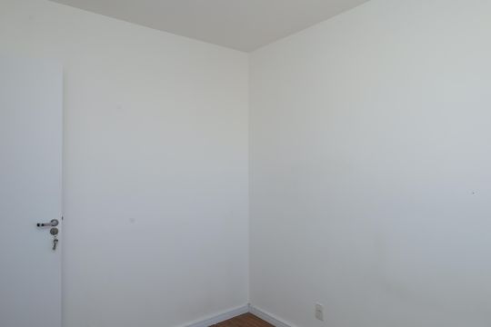 Quarto 2 de apartamento para alugar com 2 quartos, 34m² em Parque Dom Joao Neri, São Paulo