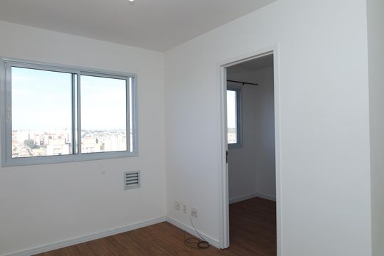Sala de apartamento para alugar com 2 quartos, 34m² em Parque Dom Joao Neri, São Paulo