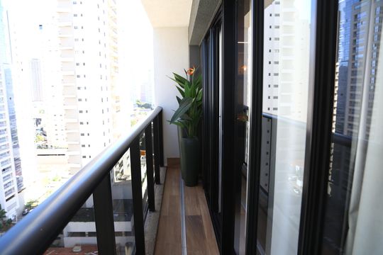 Varanda de kitnet/studio para alugar com 1 quarto, 46m² em Setor Marista, Goiânia