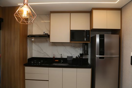 Cozinha de kitnet/studio para alugar com 1 quarto, 46m² em Setor Marista, Goiânia