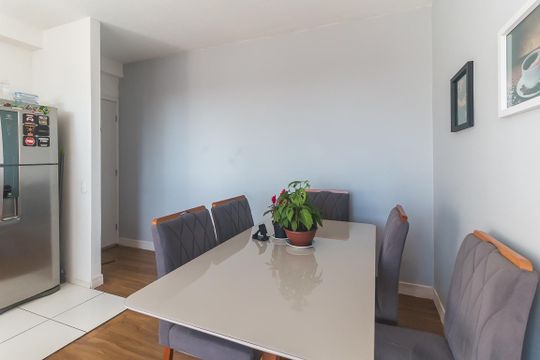 Sala de apartamento para alugar com 2 quartos, 48m² em Vila Monteiro, Poá