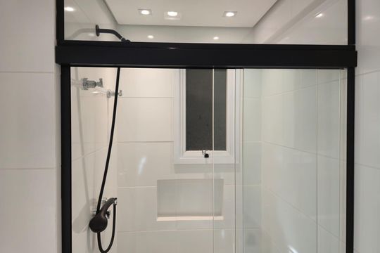 Banheiro Social de apartamento para alugar com 1 quarto, 41m² em Picanço, Guarulhos
