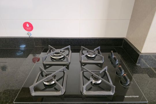 Cozinha  de apartamento para alugar com 1 quarto, 41m² em Picanço, Guarulhos