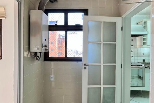 Área de Serviço de apartamento para alugar com 3 quartos, 140m² em Centro, Campinas