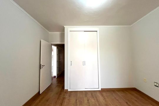 Quarto 2 de apartamento para alugar com 3 quartos, 140m² em Centro, Campinas