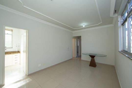 SALA de apartamento à venda com 3 quartos, 76m² em João Pinheiro, Belo Horizonte