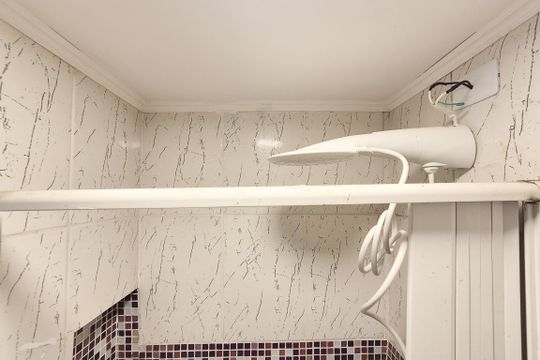 Banheiro Social de kitnet/studio para alugar com 1 quarto, 45m² em Jardim Maria Cecilia, São Bernardo do Campo