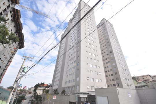 Fachada de apartamento à venda com 2 quartos, 42m² em Vila Santos, São Paulo