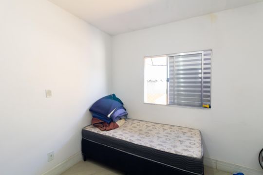 Quarto 2 de casa à venda com 4 quartos, 300m² em Jardim Lageado, São Paulo