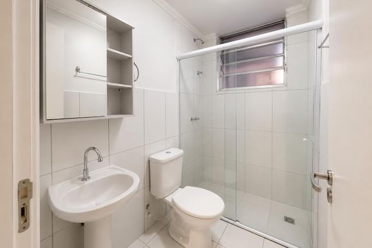 Banheiro de apartamento para alugar com 2 quartos, 48m² em Palmeiras de São José, São José dos Campos