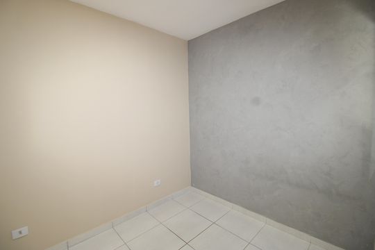 Casa de Condomínio para alugar com 2 quartos, 48m² em Itaquera, São Paulo