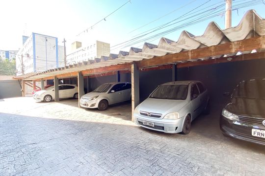Garagem  de apartamento à venda com 2 quartos, 42m² em Conjunto Habitacional Padre Manoel de Paiva, São Paulo