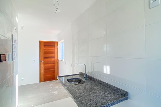 Cozinha de apartamento à venda com 2 quartos, 46m² em Vila Santana, São Paulo