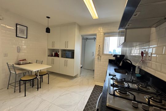 Cozinha de apartamento à venda com 3 quartos, 113m² em Vila Campesina, Osasco