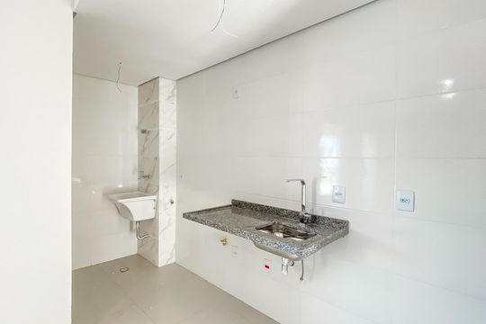 Cozinha  de apartamento à venda com 2 quartos, 72m² em Vila Santana, São Paulo