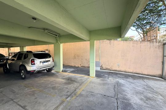 Estacionamento de apartamento à venda com 3 quartos, 85m² em Castelo, Belo Horizonte