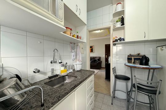 Cozinha de apartamento à venda com 3 quartos, 85m² em Castelo, Belo Horizonte