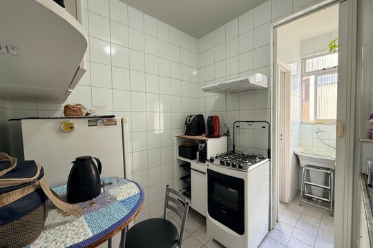Cozinha de apartamento à venda com 3 quartos, 85m² em Castelo, Belo Horizonte