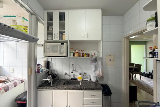 Cozinha de apartamento à venda com 3 quartos, 85m² em Castelo, Belo Horizonte